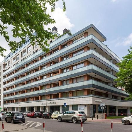Modern Apartment With Pool Near Golden Terraces Варшава Екстериор снимка