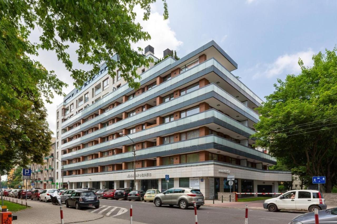 Modern Apartment With Pool Near Golden Terraces Варшава Екстериор снимка